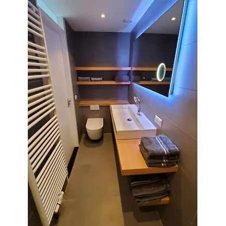 With 4 Bedrooms * Sint Maarten