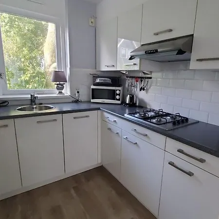 With 4 Bedrooms Ferienhaus *